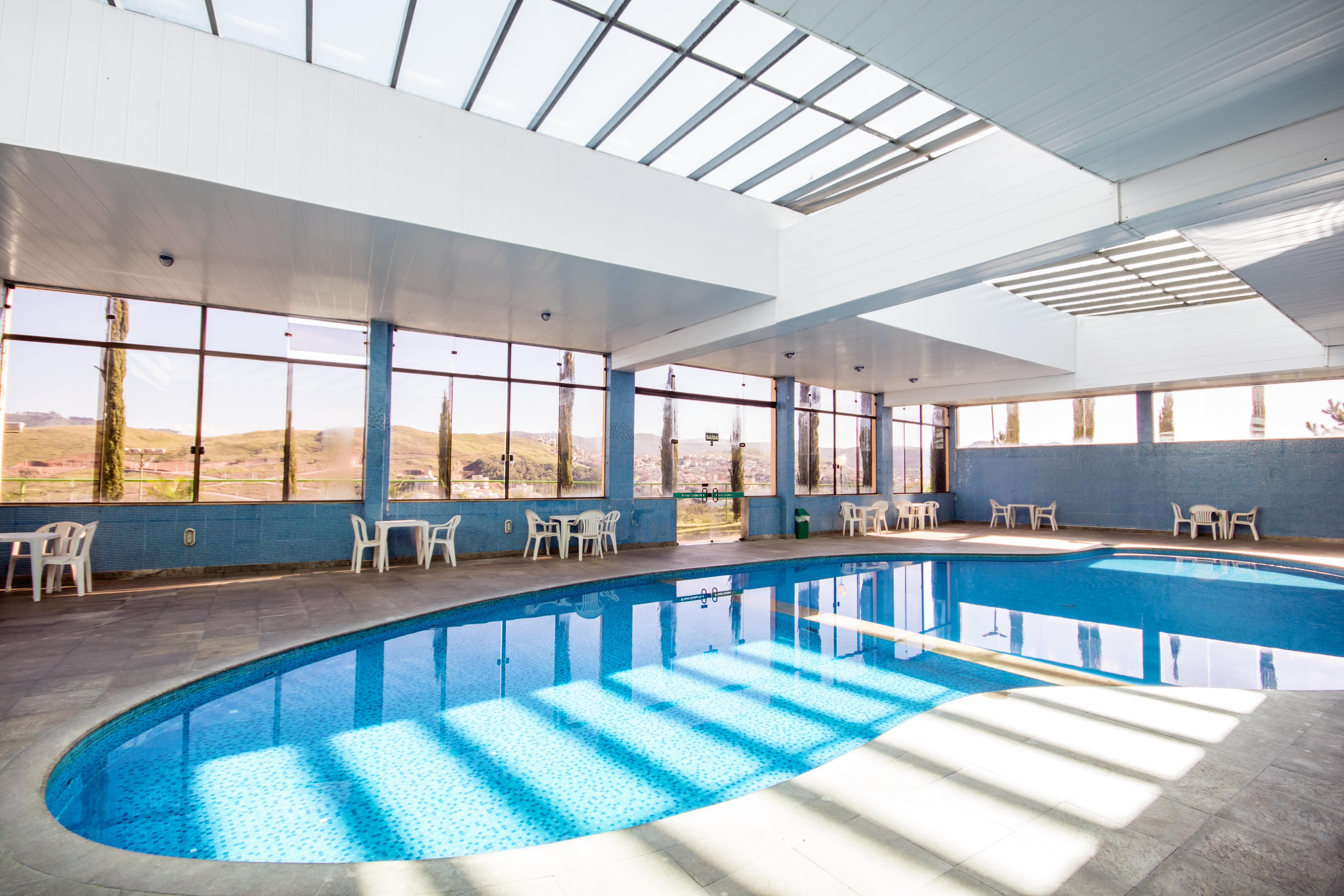 Hotel Golden Park All Inclusive Pocos De Caldas By Nacional Inn Exteriör bild Swimming pool at the Dead Sea