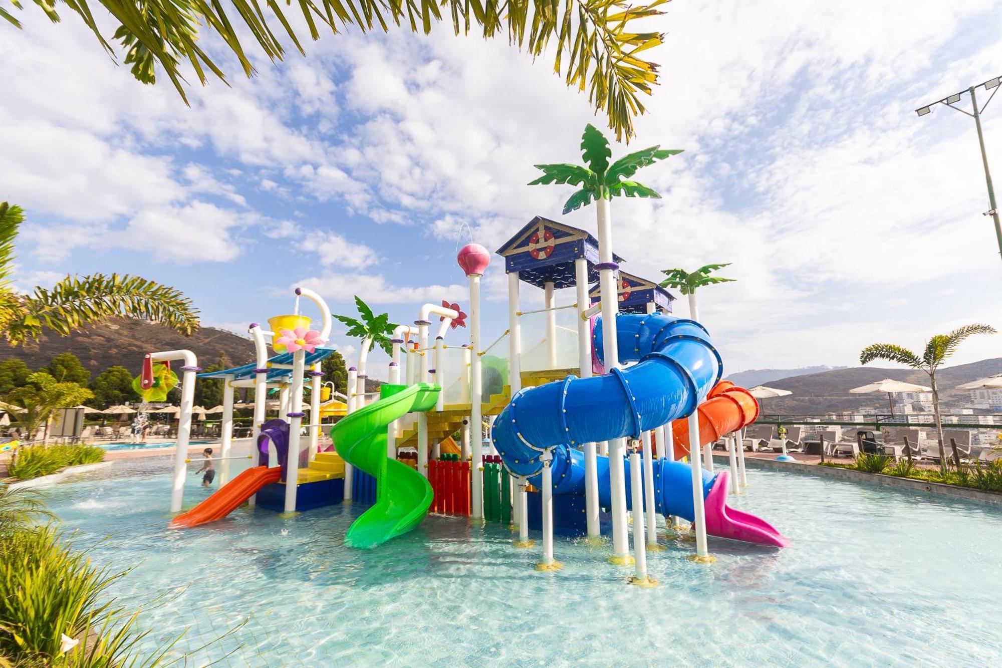 Hotel Golden Park All Inclusive Pocos De Caldas By Nacional Inn Exteriör bild Waterpark at the Hard Rock Hotel