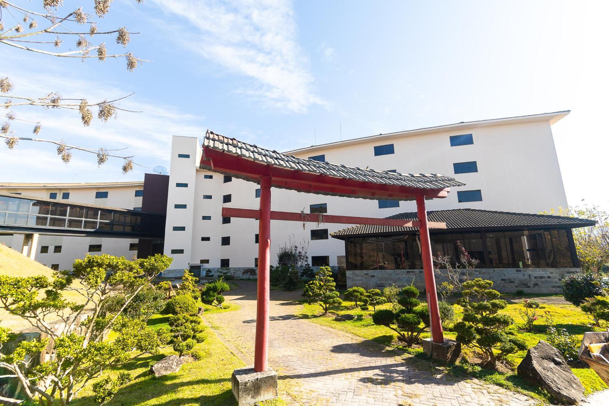 Hotel Golden Park All Inclusive Pocos De Caldas By Nacional Inn Exteriör bild Hachioji Campus
